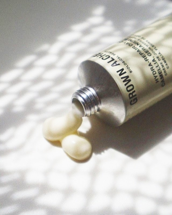 Что взять с собой в отпуск | Косметичка для отпуска | Косметика на море