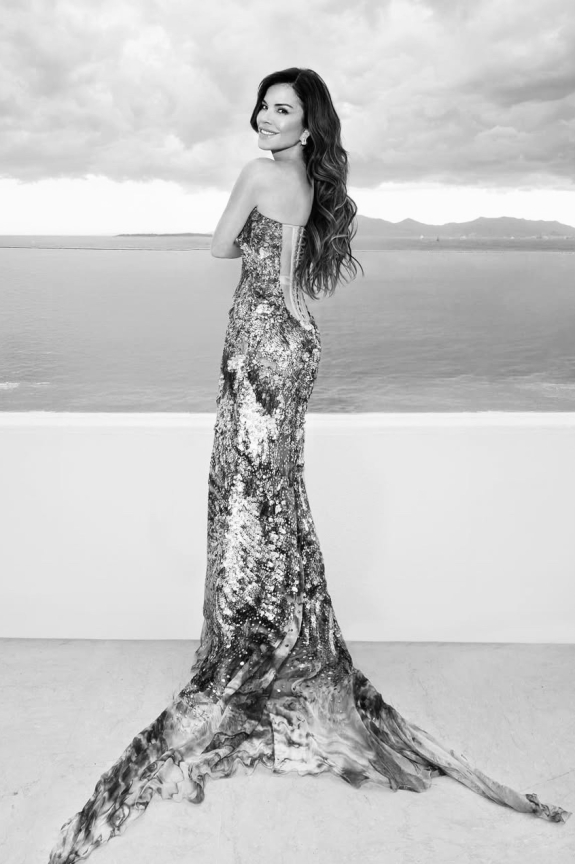 Джефф Безос и Лорен Санчес меняют свадебные планы