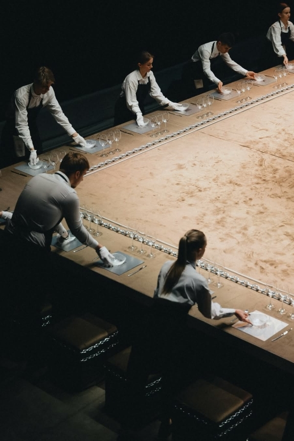 Рассадка гостей на свадьбе: как правильно составить план?