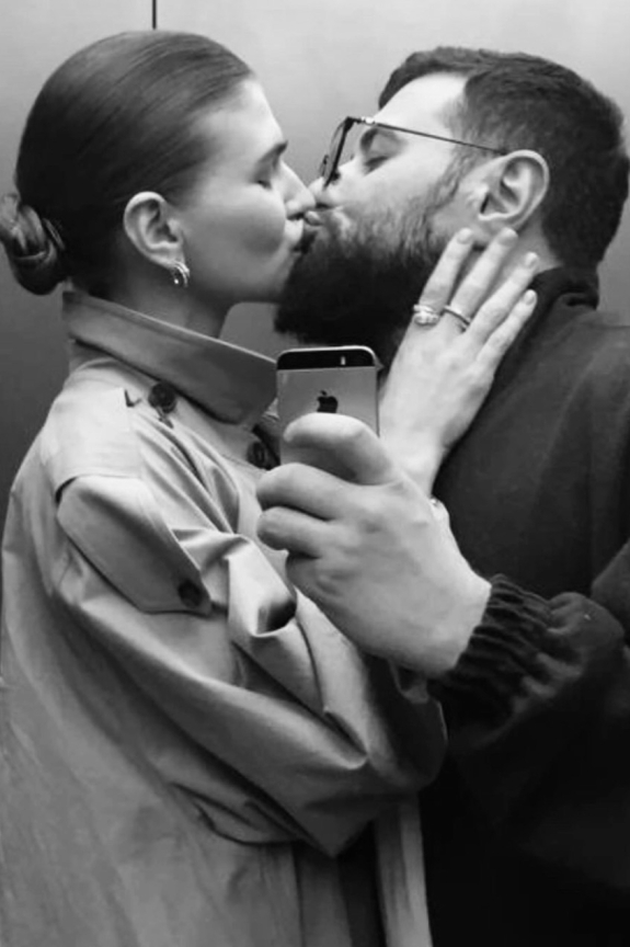 Анастасия Миронова и Наваи встречаются — официально