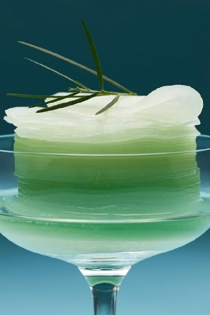 Как расслабиться перед свадьбой: флоатинг, массаж, медитация в Москве