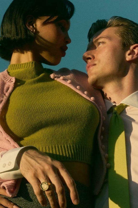 Нара Смит станет мамой в четвертый раз