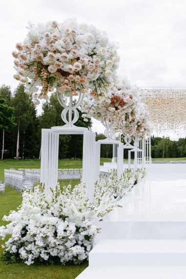 LID’S EVENTHOUSE: самые масштабные свадьбы в Barvikha