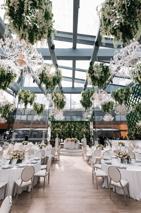 На крыше отеля The Ritz-Carlton открылась обновленная