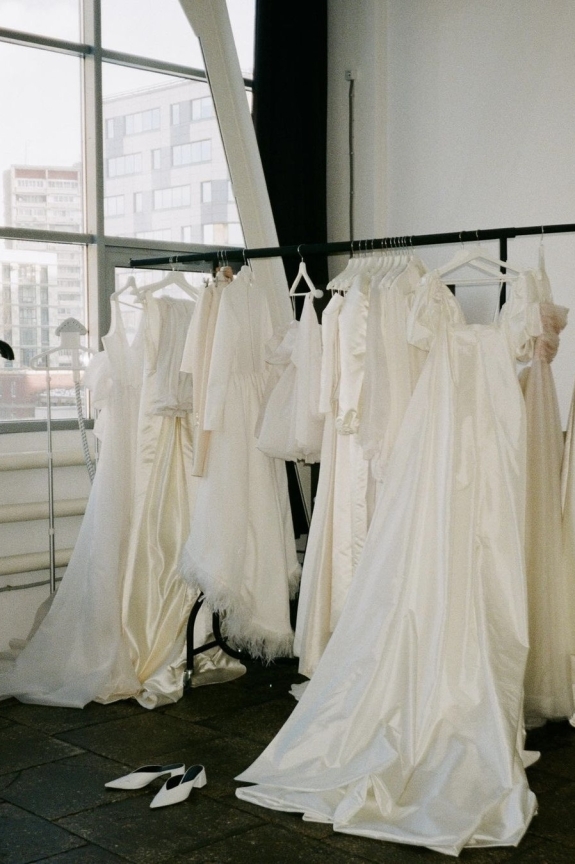 Почему следует искать платье под невесту, а