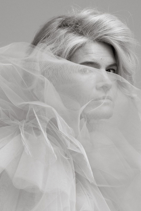 16 черных платьев для образов подружек невесты