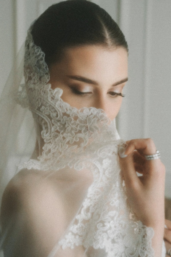 Современная свадьба с армянскими традициями в The Carlton | Интервью с невестой о решении жениться в день первой встречи, миксе традиций на свадьбе и символичных сувенирах для гостей