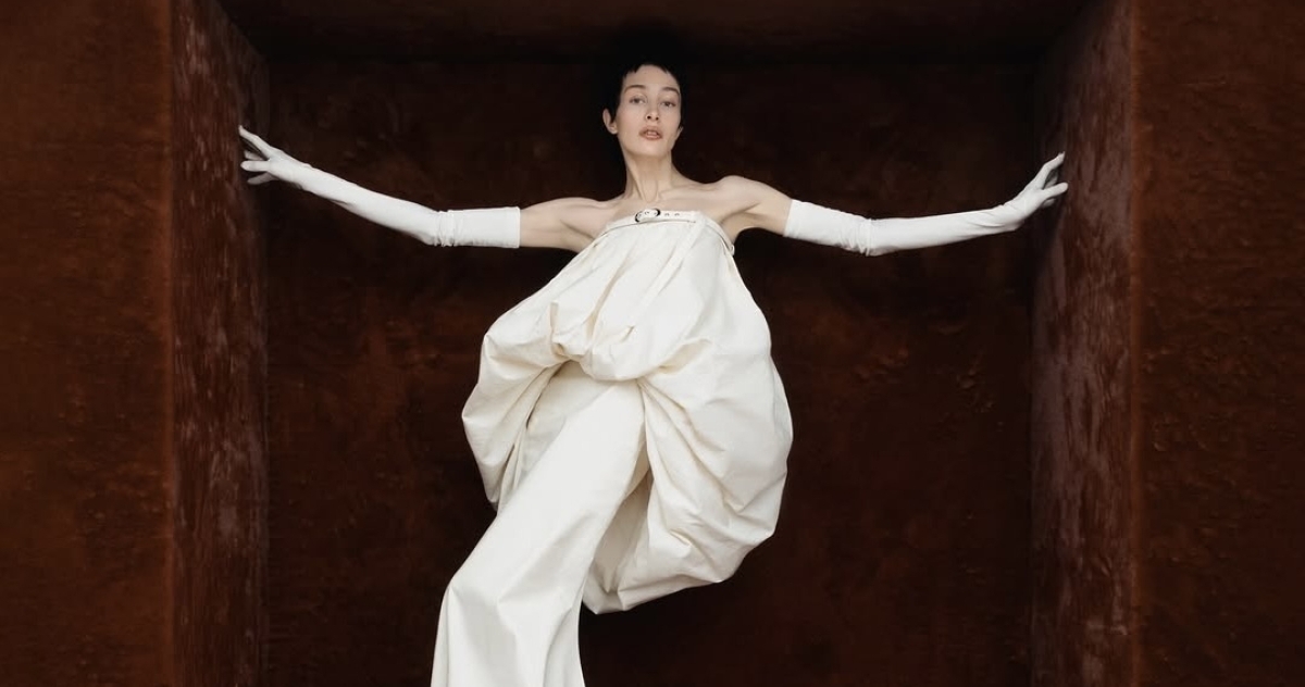 С кем лучше выбирать свадебное платье —