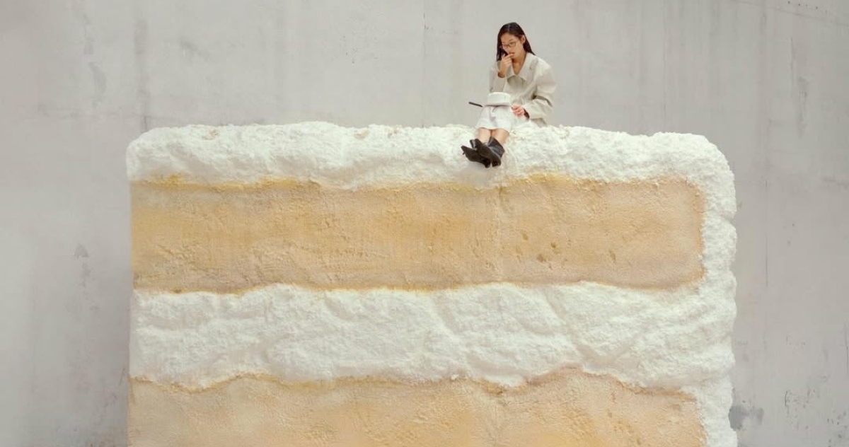 Гигантские многоярусные торты снова в тренде —