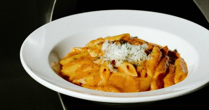 Где устроить соло-ужин в Москве: рестораны для