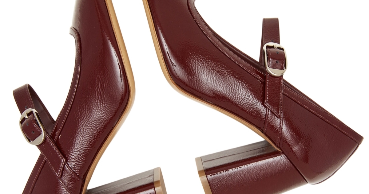 Замшевая, в стиле джаза и бордовая. Какую