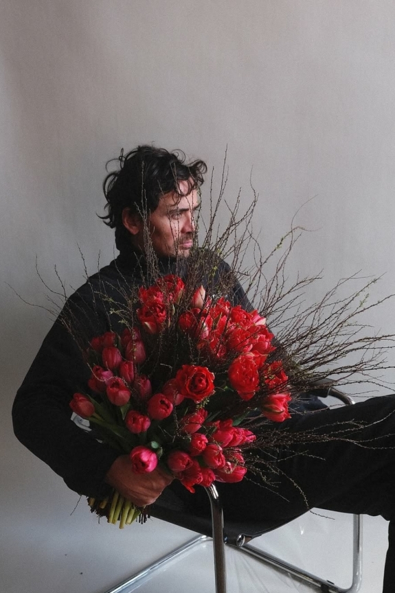 Как поздравить ее с 8 марта в сообщении: тексты и примеры