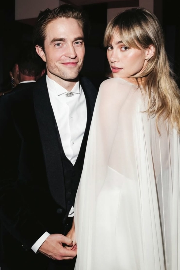 Роберт Паттинсон и Сьюки Уотерхаус могли тайно пожениться