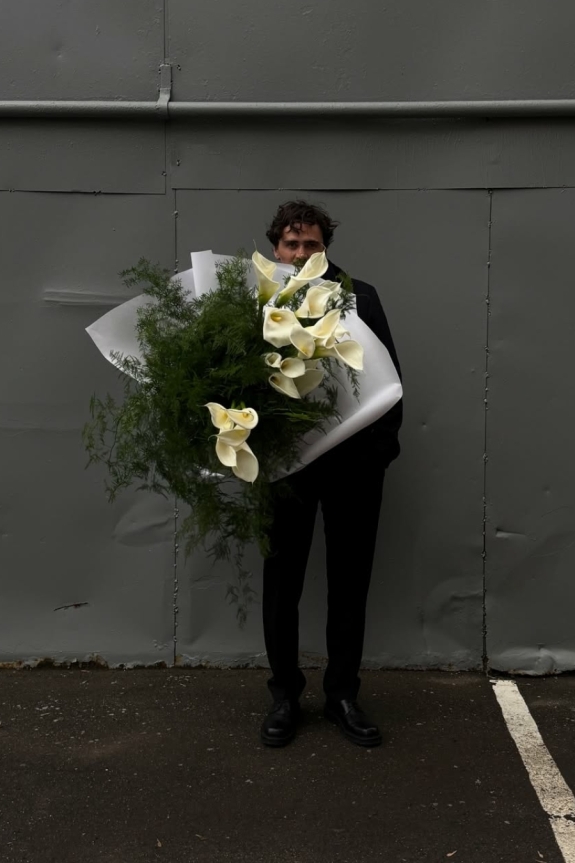 Как поздравить ее с 8 марта в сообщении: тексты и примеры