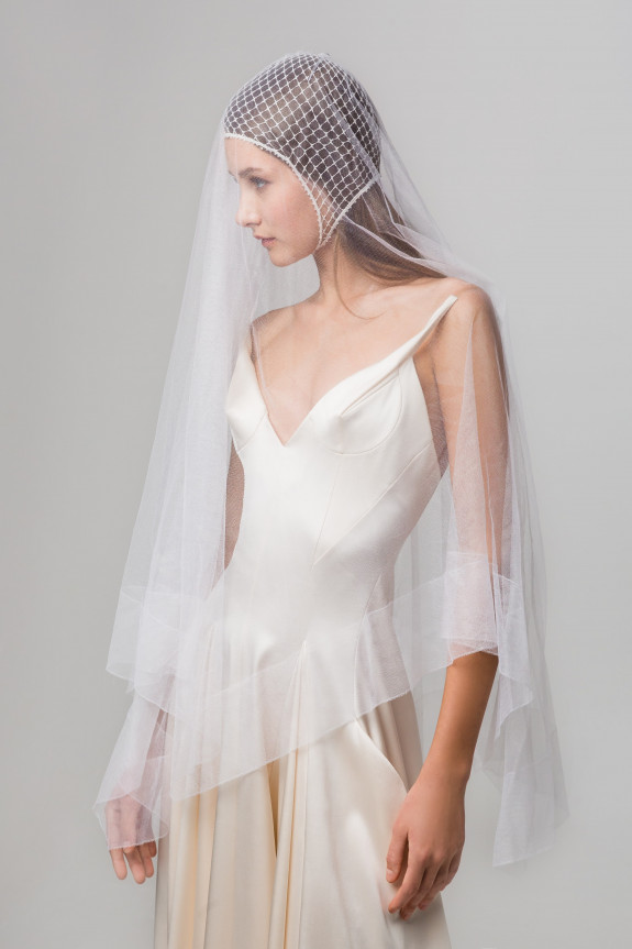 Геометрия как тренд сезона в свадебных платьях