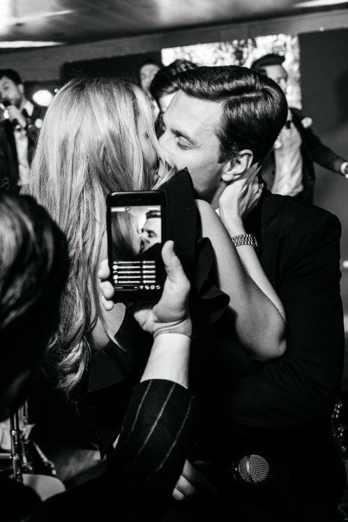 Ведущий Александр Белов сделал предложение своей девушке