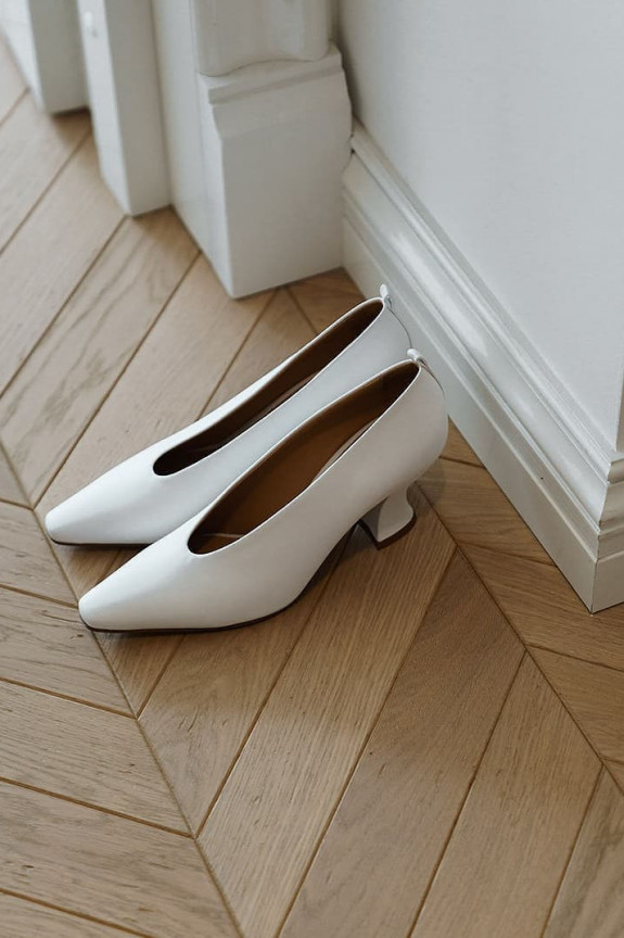 Платформа и шнуровка: 7 пар обуви для