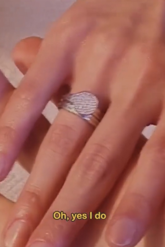 Предложение в новогоднюю ночь — да или нет?