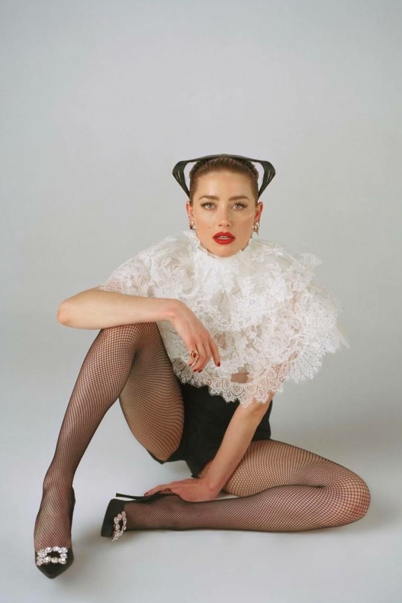 Эмбер Херд стала мамой близнецов