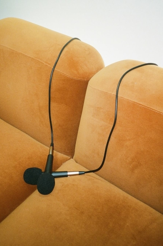 Плейлист — лучшие треки для загородной вечеринки от диджеев TOP15MOSCOW