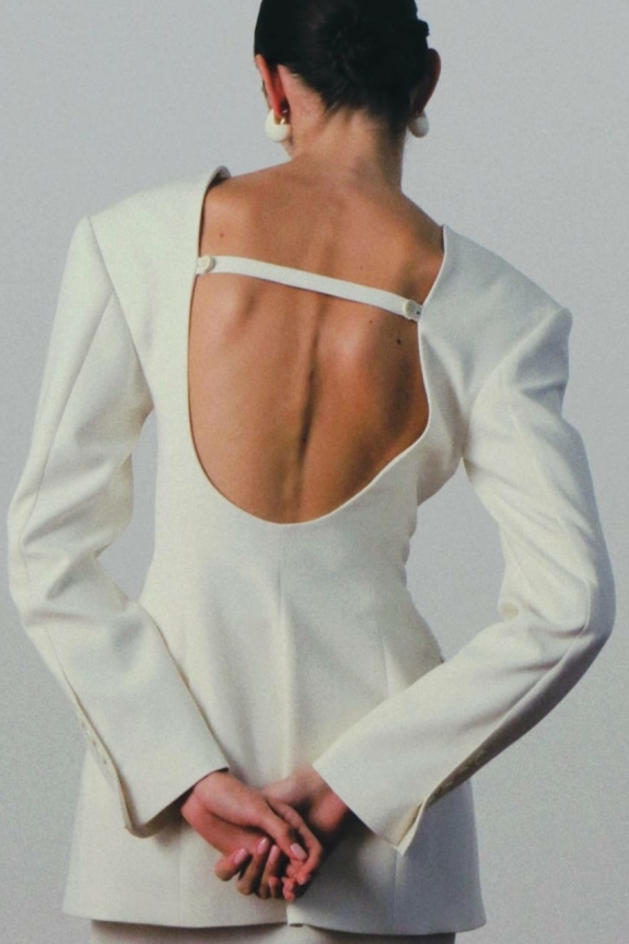 Образ в загс: что надеть на роспись