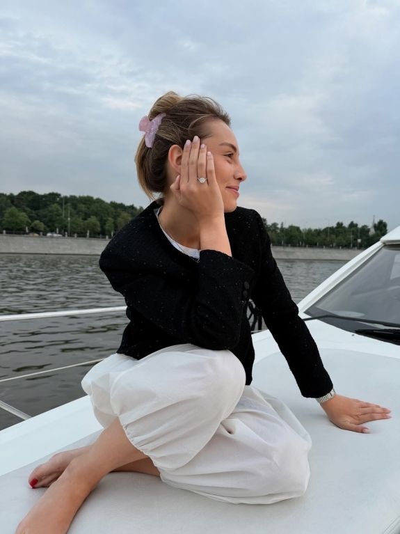 Полина Евтушенко выходит замуж