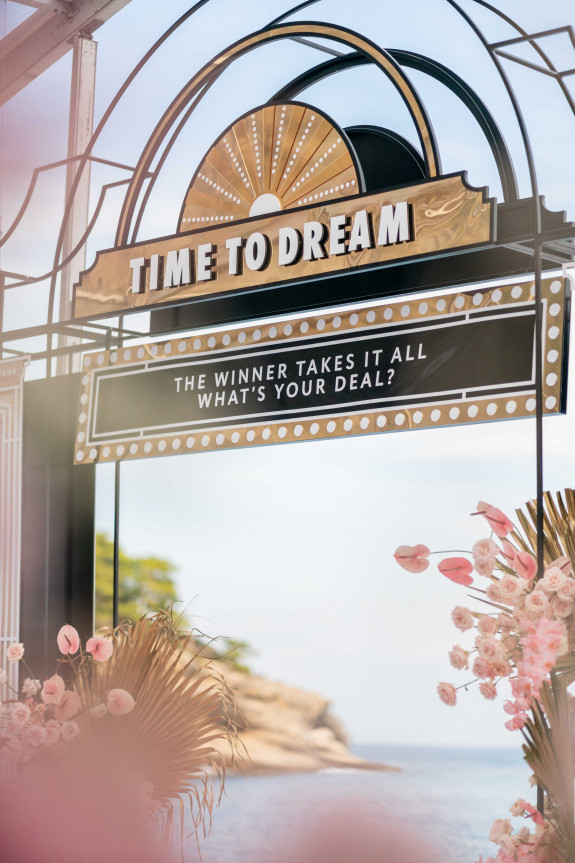 Как организовать свадьбу в стиле казино I Фото и пример