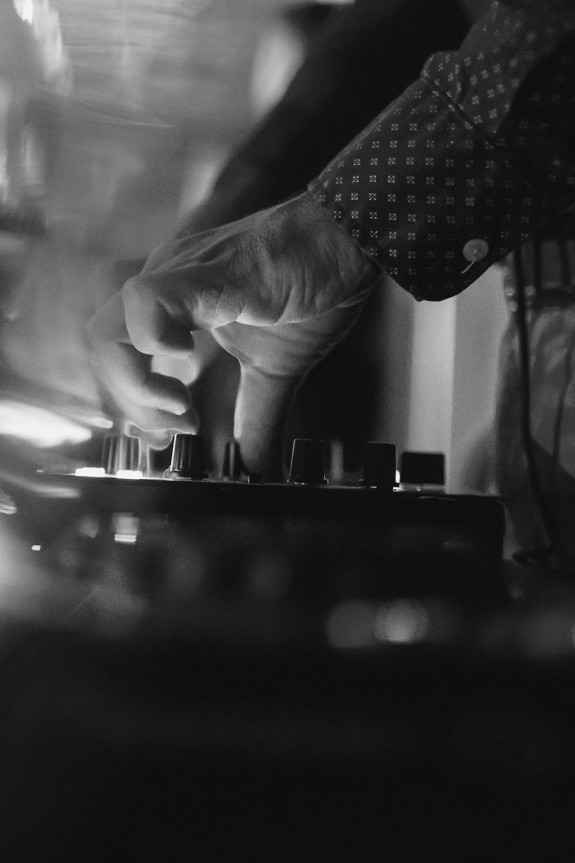 Диджеи Москвы | Лучшие диджеи для свадьбы | Свадебные диджеи