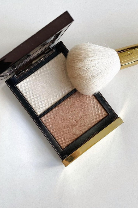 Стразы в свадебном макияже: мнение профессионалов