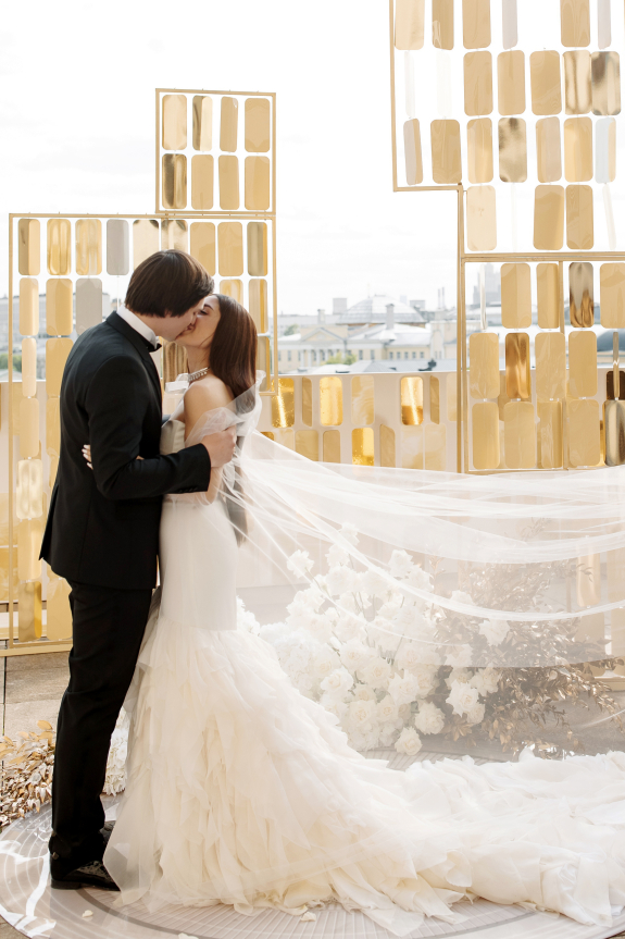 Wedding People | Four Seasons | Фор Сизонс | Оформление свадьбы | Свадьба в отеле | Михаил Мун | Стили оформления свадеб | Свадебное агентство Москва | Свадебный фотограф Москва