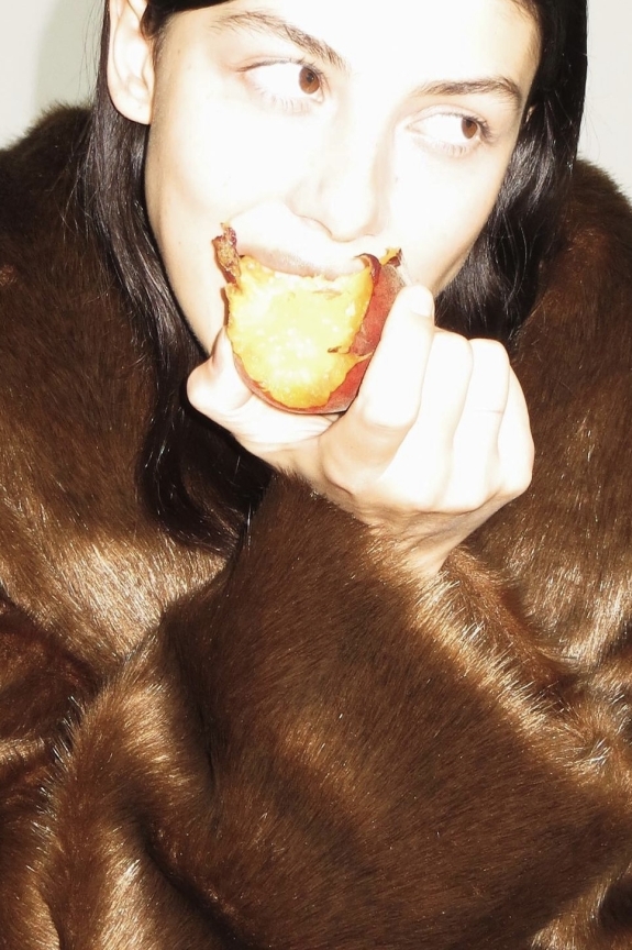 Где искать винтажные вещи на свадьбу?