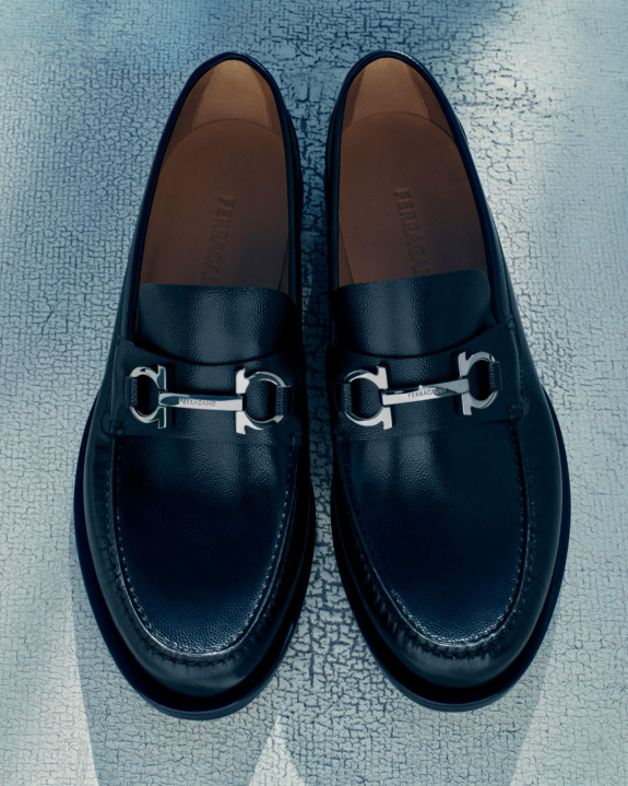 Как выбрать актуальный мужской образ на мероприятие?