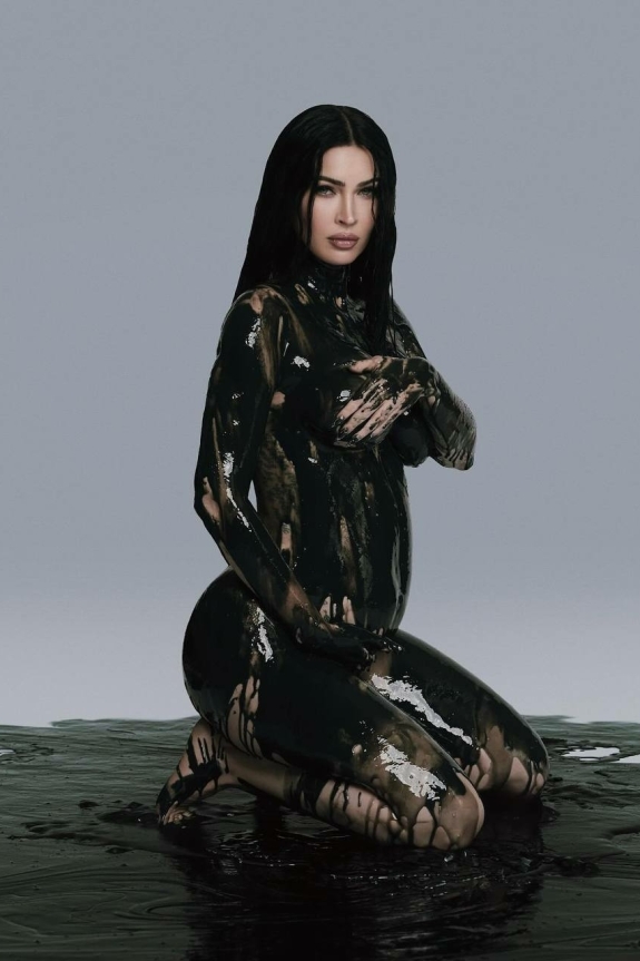 Меган Фокс беременна