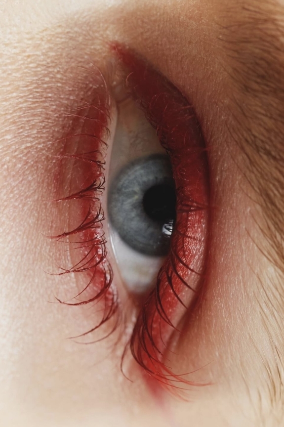 Есть решение! Какие укладки выживают под шапкой?