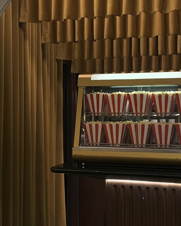 Какие сериалы смотреть на новогодние праздники?