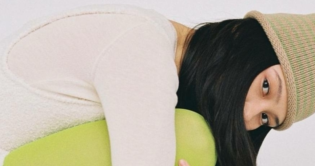 Шапки, капоры, повязки и другие головные уборы,