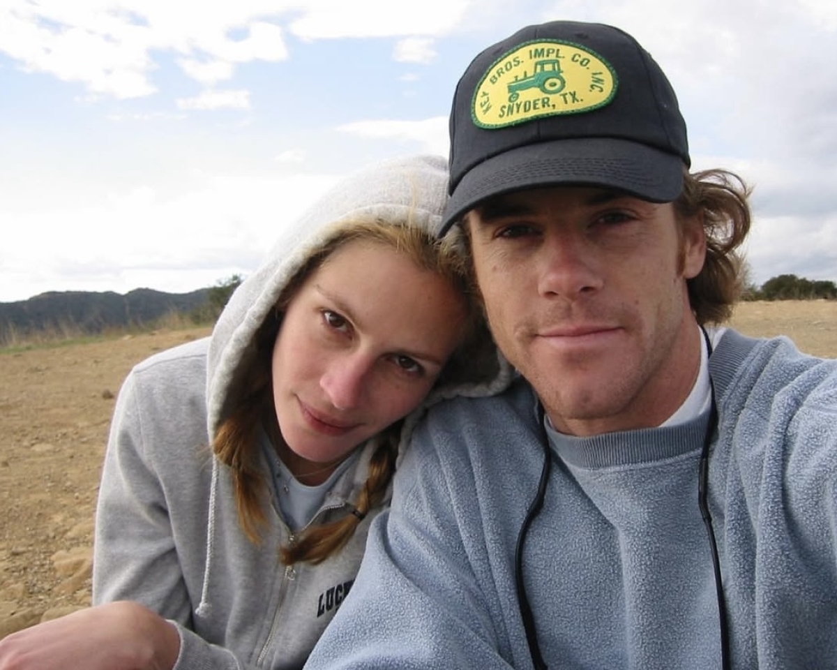 Джулия Робертс поздравила близнецов с 21-летием