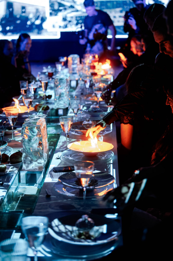 Иммерсивный ужин | Шоу с иммерсивным ужином на свадьбу