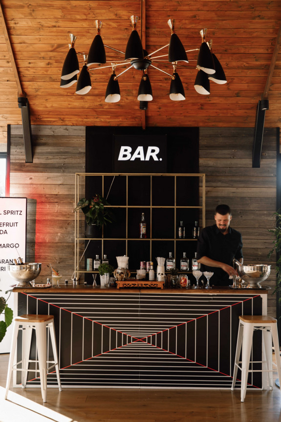 Свадьба в формате летнего фестиваля — идея для смелых