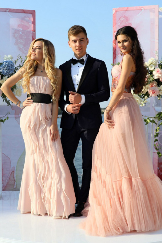 Лучшие кавер-группы: Magic People