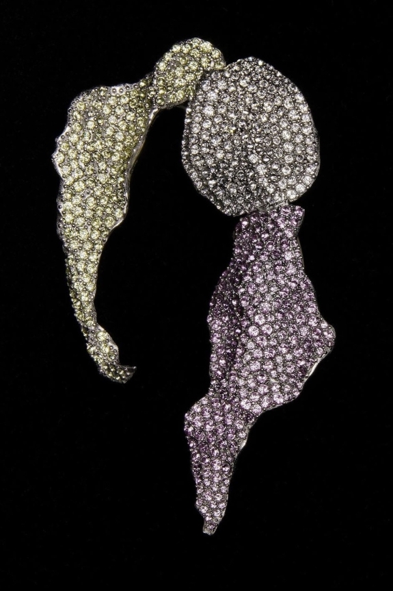 Модные украшения | Тренды украшений | Неделя моды в Париже весна-лето 2024 | Неделя моды в Милане весна-лето 2024 | Неделя моды в Нью-Йорке весна-лето 2024 | Неделя моды в Лондоне весна-лето 2024