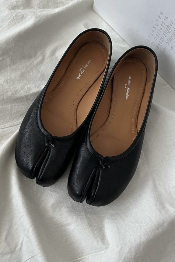 Шоколадный — новый черный: 30 предметов гардероба