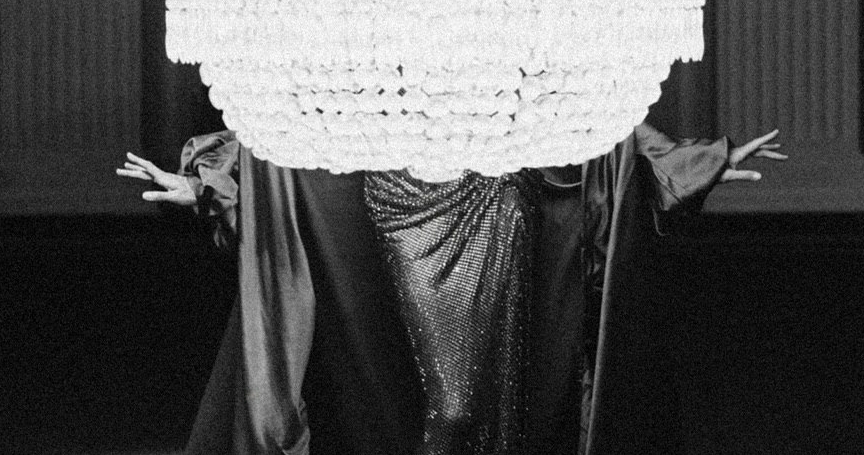 Это надо видеть. 10 актуальных спектаклей в