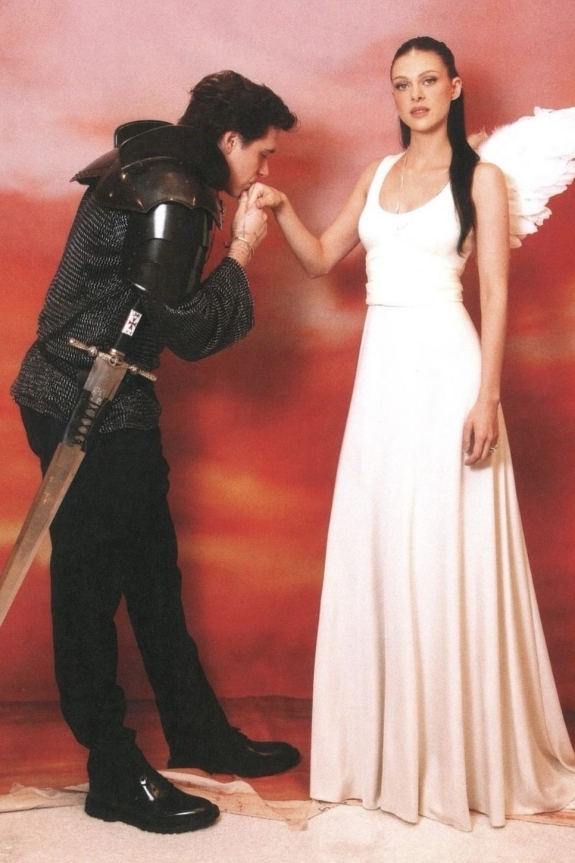 Страшно красивый макияж на Хэллоуин-2025