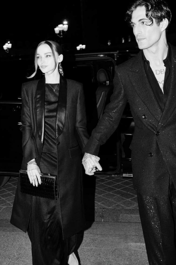 С кем встречаются дети Бекхэмов (и как