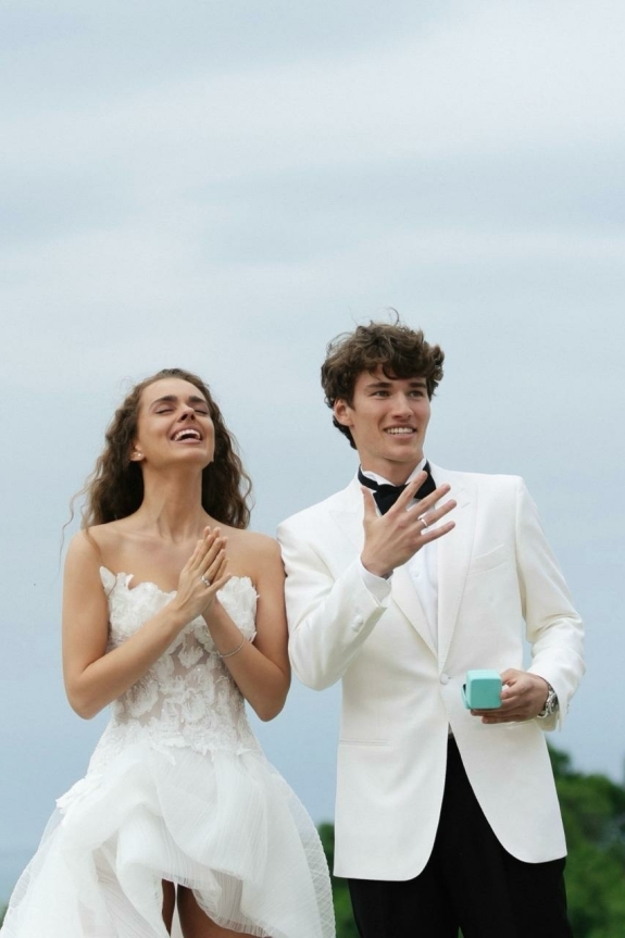 Ева Ефремова и Андрей Лангович: испанская свадьба в Геленджике — интервью с невестой