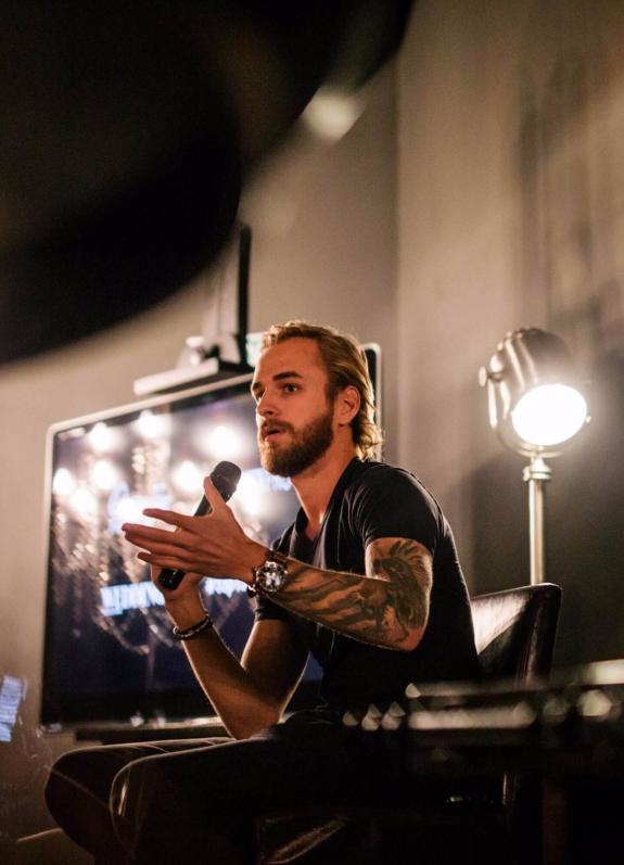 ВИНОИРАЗГОВОРЫ с Александром Соколовским