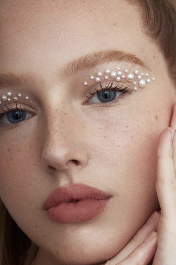 Как менялась мода на украшения