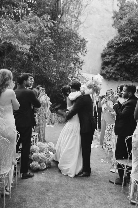 Что надеть гостям на свадьбу зимой?