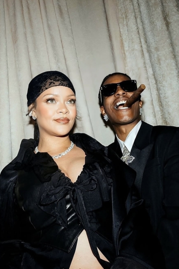 Шрекинг, гэтсбинг, кафинг: разбираем новый словарь отношений